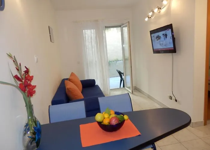 Villa Duce (4173) Apartamento *