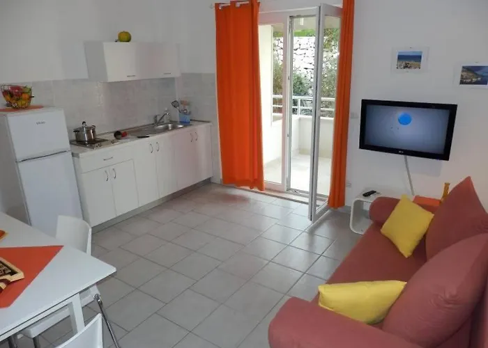 Villa Duce (4173) * Duće